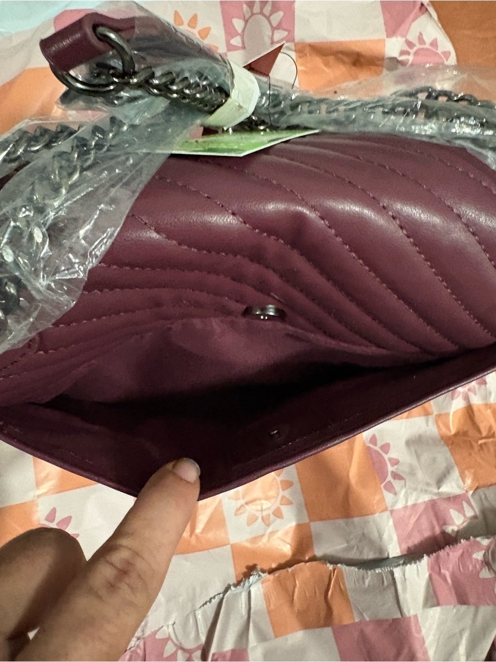 Badgley Mischka Quilted Burgundy Crossbody Bag with Chain Handle NWT - Picture 6 of 7